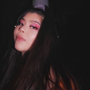 Meet your Posher, Tania